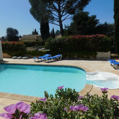 Les Bougainvillees De Camargue Villetelle Esterno foto